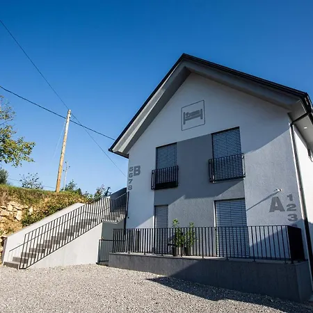Inn Prenocisce Pugelj Novo Mesto